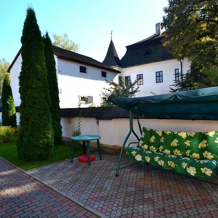 Apartman Pri Zamocku Besenova Exterior photo
